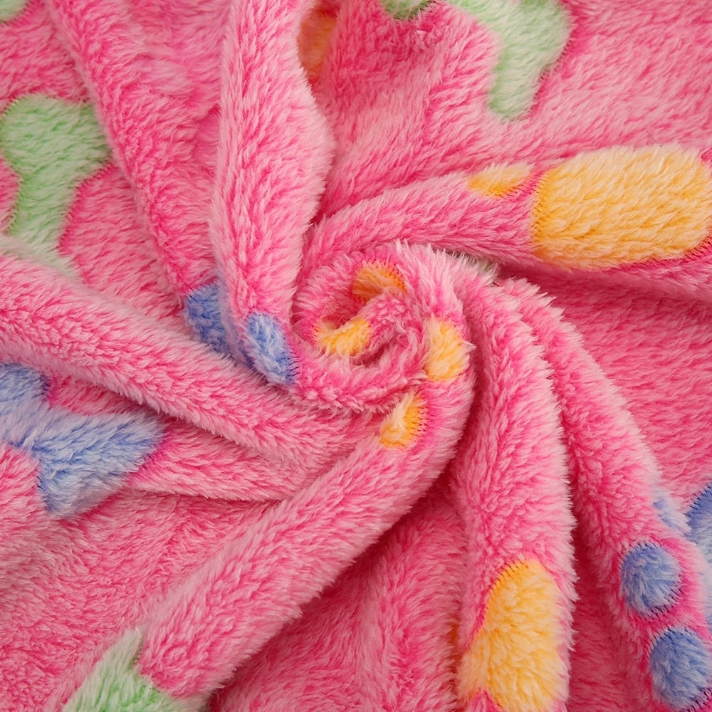 Blanket for dog and cat - in coral velvet, breathable and soft