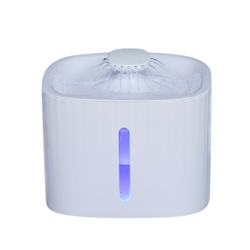 Large flowing fountain - food grade plastic - 3 L