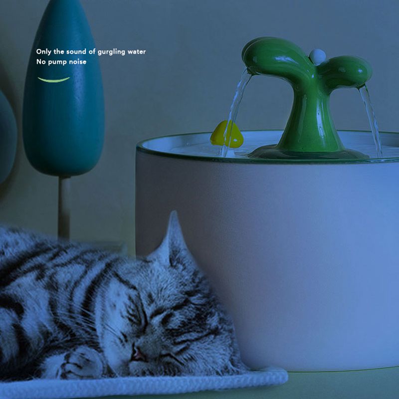 Ceramic water fountain 1 / 1.5 Liters for cats and small dogs 