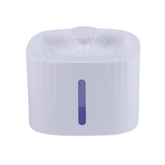 Large flowing fountain - food grade plastic - 3 L