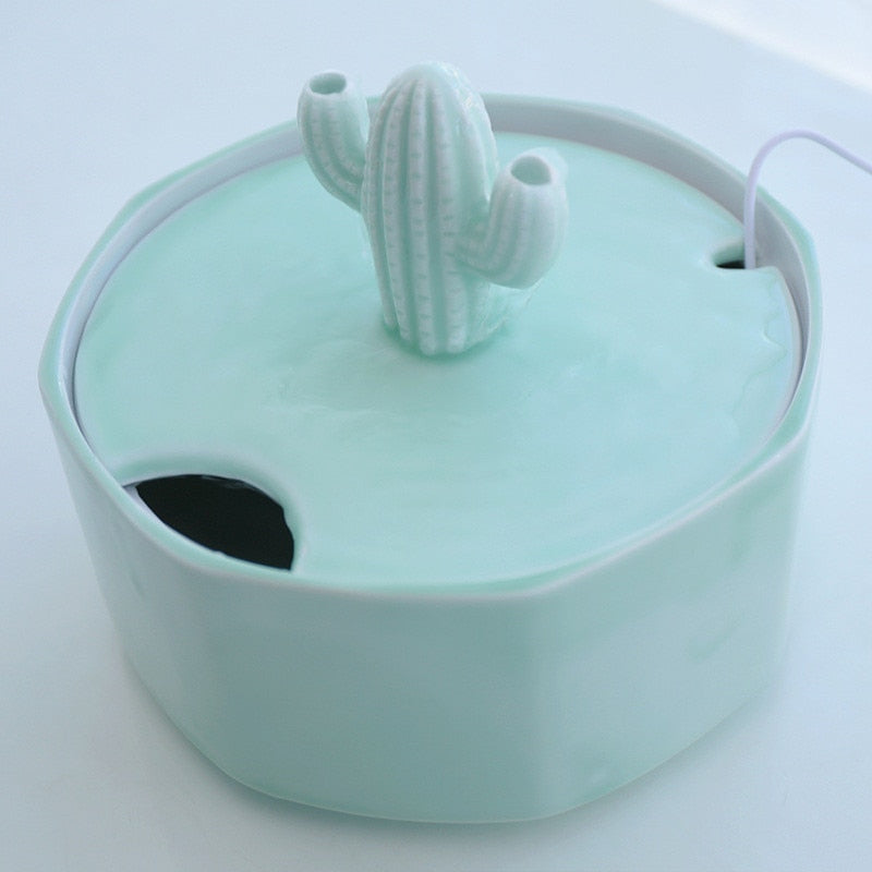 Cactus design fountain - ceramic collection - 2.3 Liters