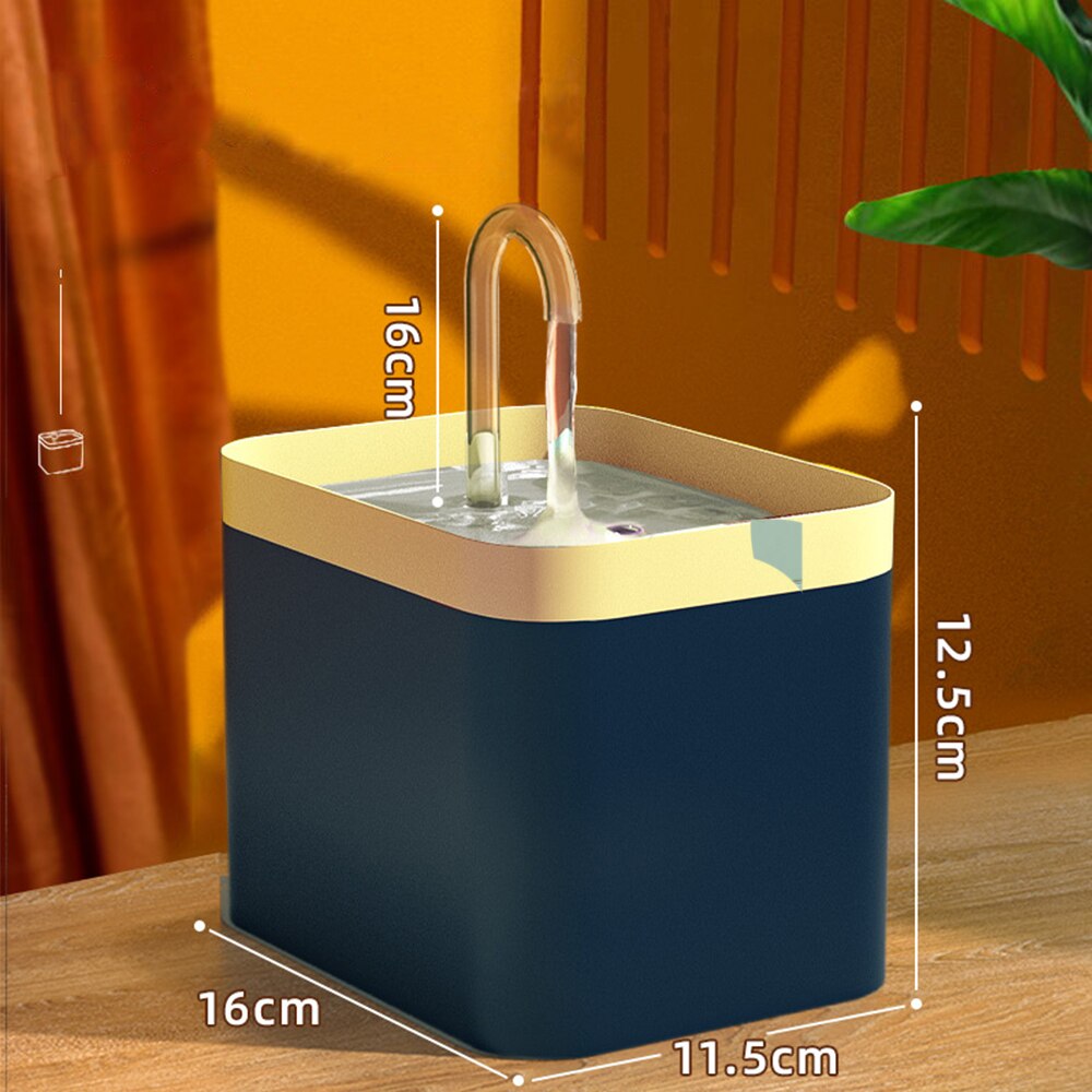 Flowing fountain - food grade plastic - 1.5 L