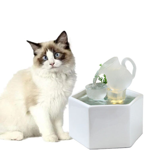 Water fountain for cats and small dogs - 1.2L - fun design