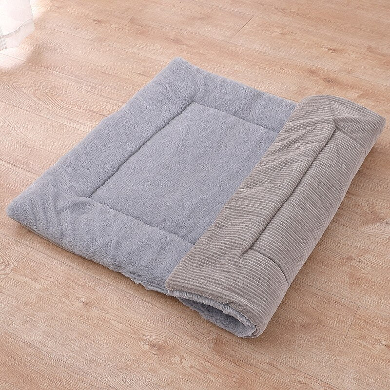 Comfortable dog and cat mattress for all seasons