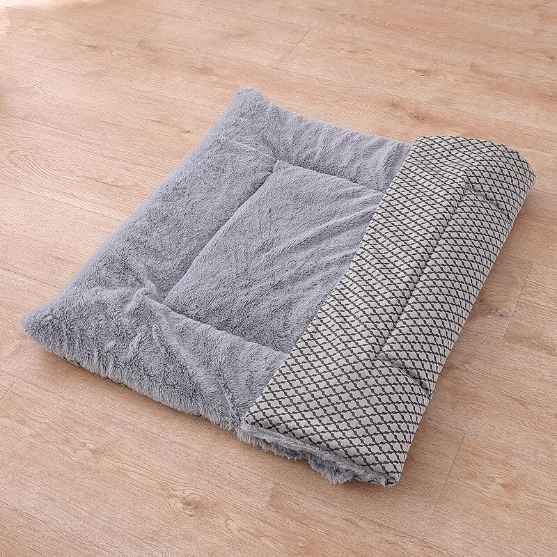 Comfortable dog and cat mattress for all seasons