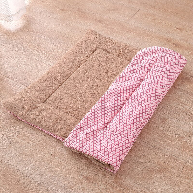 Comfortable dog and cat mattress for all seasons