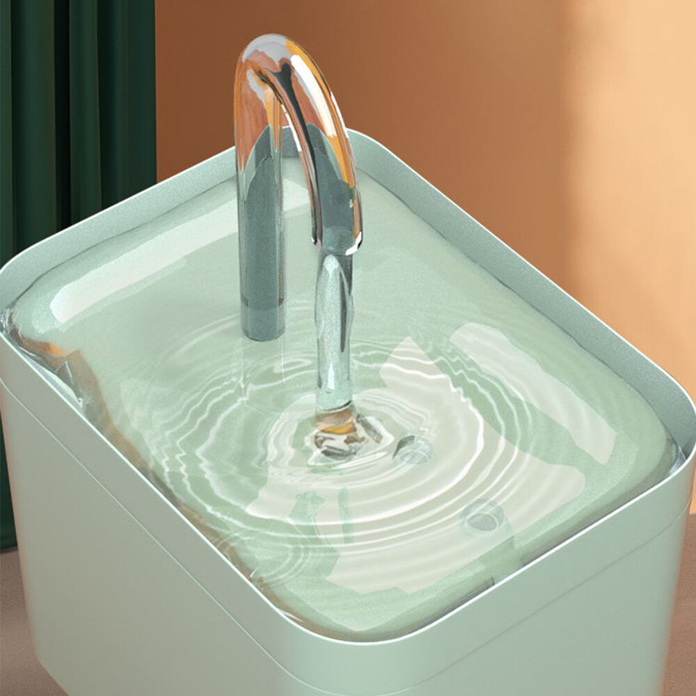 Flowing fountain - food grade plastic - 1.5 L